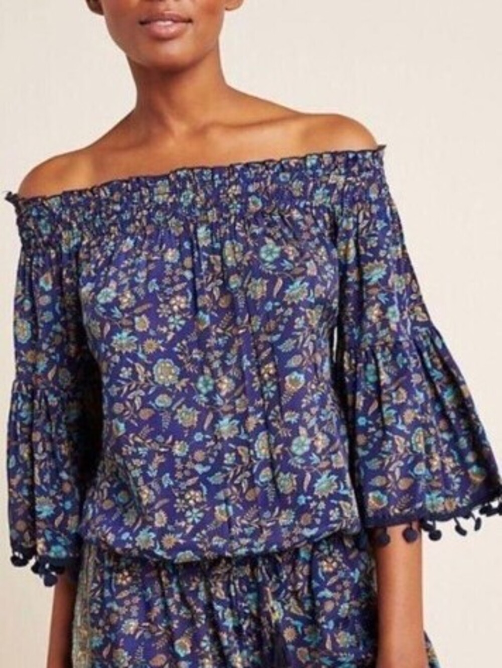 RAGA from Anthropologie Blue Kassie Pom-Pom Floral 3.5" Romper - Size - Medium